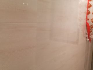 厨房、卫生间墙砖施作