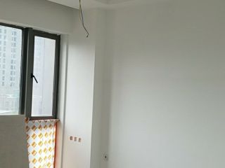 墙、顶面腻子批嵌