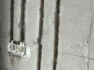 水、电管开槽施作