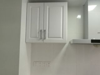 集成吊顶及橱柜柜体安装