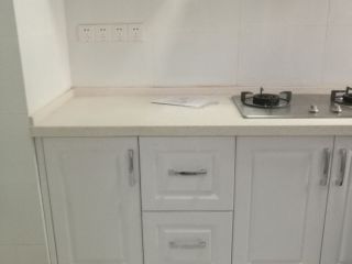 集成吊顶及橱柜柜体安装