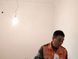 墙、顶面腻子批嵌