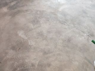 地砖铺贴及地面找平施作
