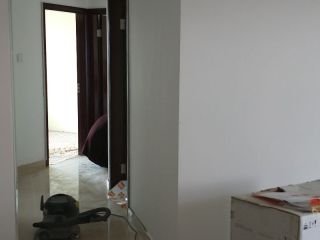 成品门及墙纸铺贴