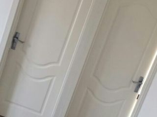 成品门及墙纸铺贴
