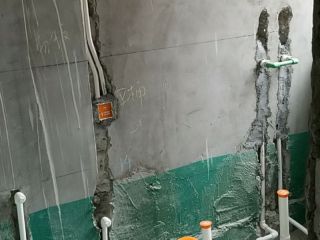 水、电管开槽施作