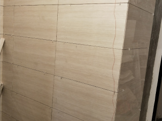 厨房、卫生间墙砖施作