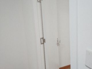 成品门及墙纸铺贴