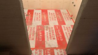 厨房、卫生间墙砖施作