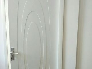 成品门及墙纸铺贴