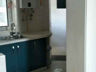 成品门及墙纸铺贴