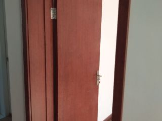套装门、踢脚线安装