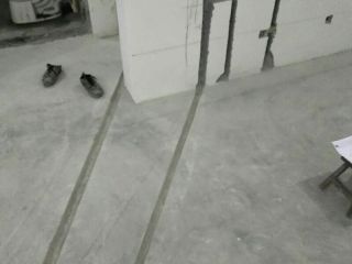 水、电管开槽施作