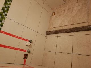 地砖铺贴及地面找平施作