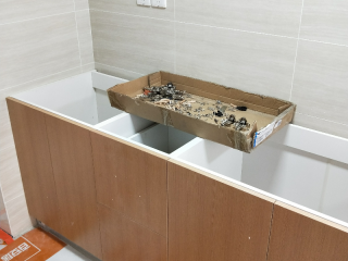 集成吊顶及橱柜柜体安装