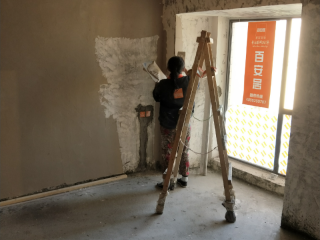 墙、顶面腻子批嵌