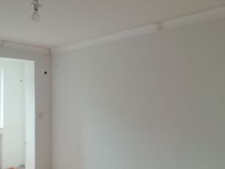 墙、顶面腻子批嵌