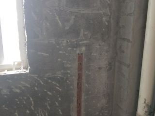 水、电管开槽施作