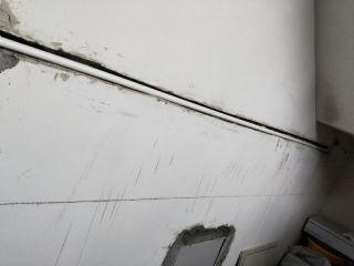 水、电管开槽施作