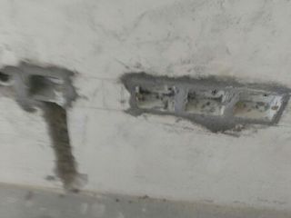 水、电管开槽施工