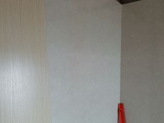 厨房、卫生间墙砖施作