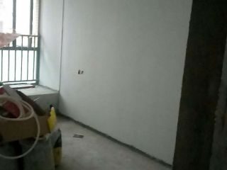 墙、顶面乳胶漆及墙纸铺贴