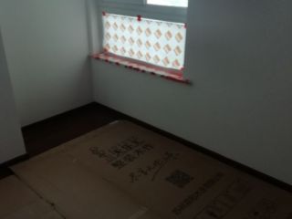 套装门、踢脚线安装
