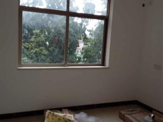 实木复合地板铺设