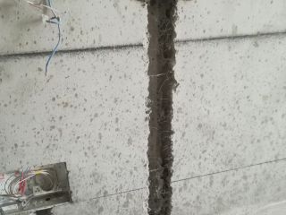 水、电管开槽施作