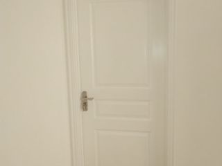 成品门及墙纸铺贴