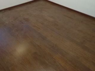 实木复合地板铺设