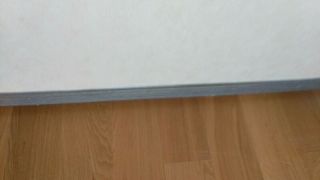 套装门、踢脚线安装