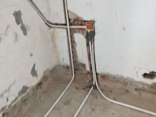 水电线管开槽施工