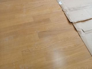 实木复合地板铺设