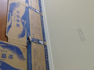 套装门、踢脚线安装