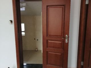 成品门及墙纸铺贴