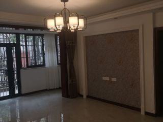 墙、顶面腻子批嵌