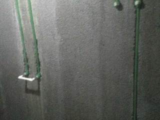 水、电管开槽施工
