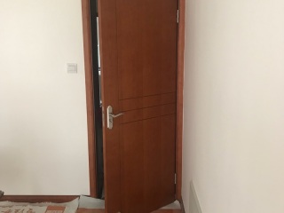 成品门及墙纸铺贴