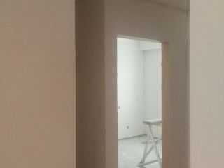 墙、顶面腻子批嵌