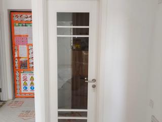 成品套装门、窗套等安装