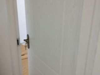 成品门及墙纸铺贴