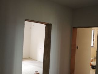 墙、顶面腻子批嵌