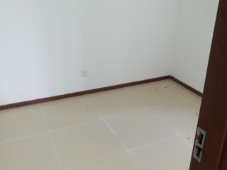 实木复合地板铺设