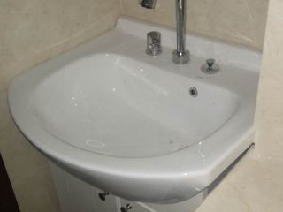 洁具、五金、电器安装