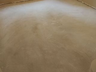 地砖铺贴及地面找平施作