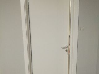 成品门及墙纸铺贴