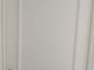 套装门、踢脚线安装