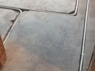 强、弱电布管穿线