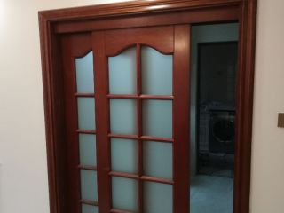 成品门及墙纸铺贴